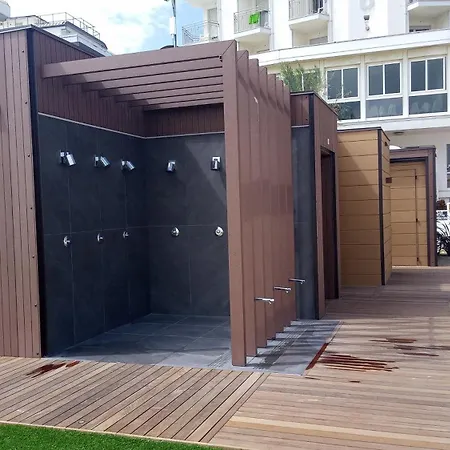 Nocleg ze śniadaniem Casa Luciano Centro Bellaria-Igea Marina