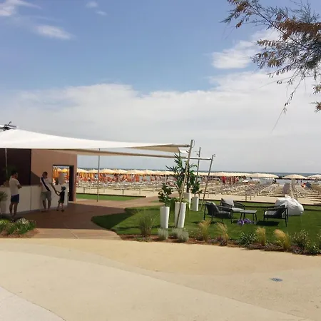 Casa Luciano Centro Bed & Breakfast 4*