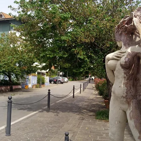 فندق مبيت وإفطار Casa Luciano Centro بيلاريا-إيجيا مارينا
