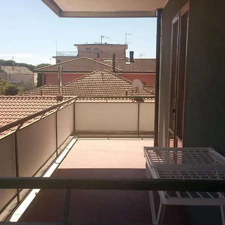 לינה וארוחת בוקר Casa Luciano Centro בלריה-איגאה מרינה