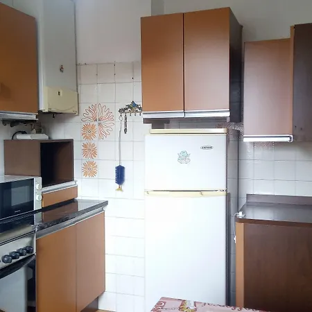 فندق مبيت وإفطار Casa Luciano Centro 4*