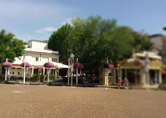 Casa Luciano Centro 4* בלריה-איגאה מרינה